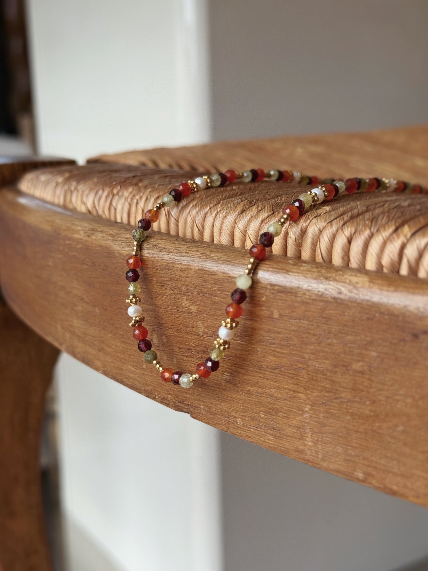 collier automne coloré pierres naturelles et perles d'eau douce