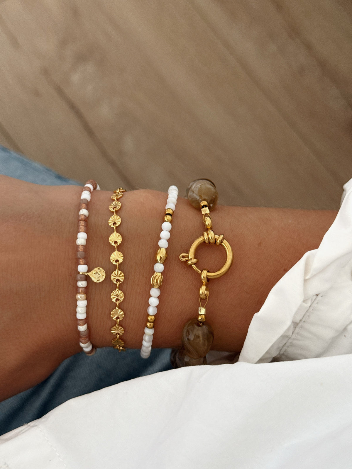 Bracelets marron et blancs fait main automne