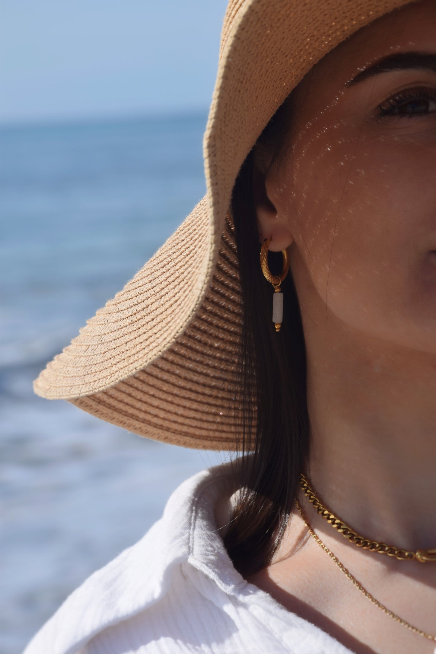 Boucles tube pierre naturelles blanche