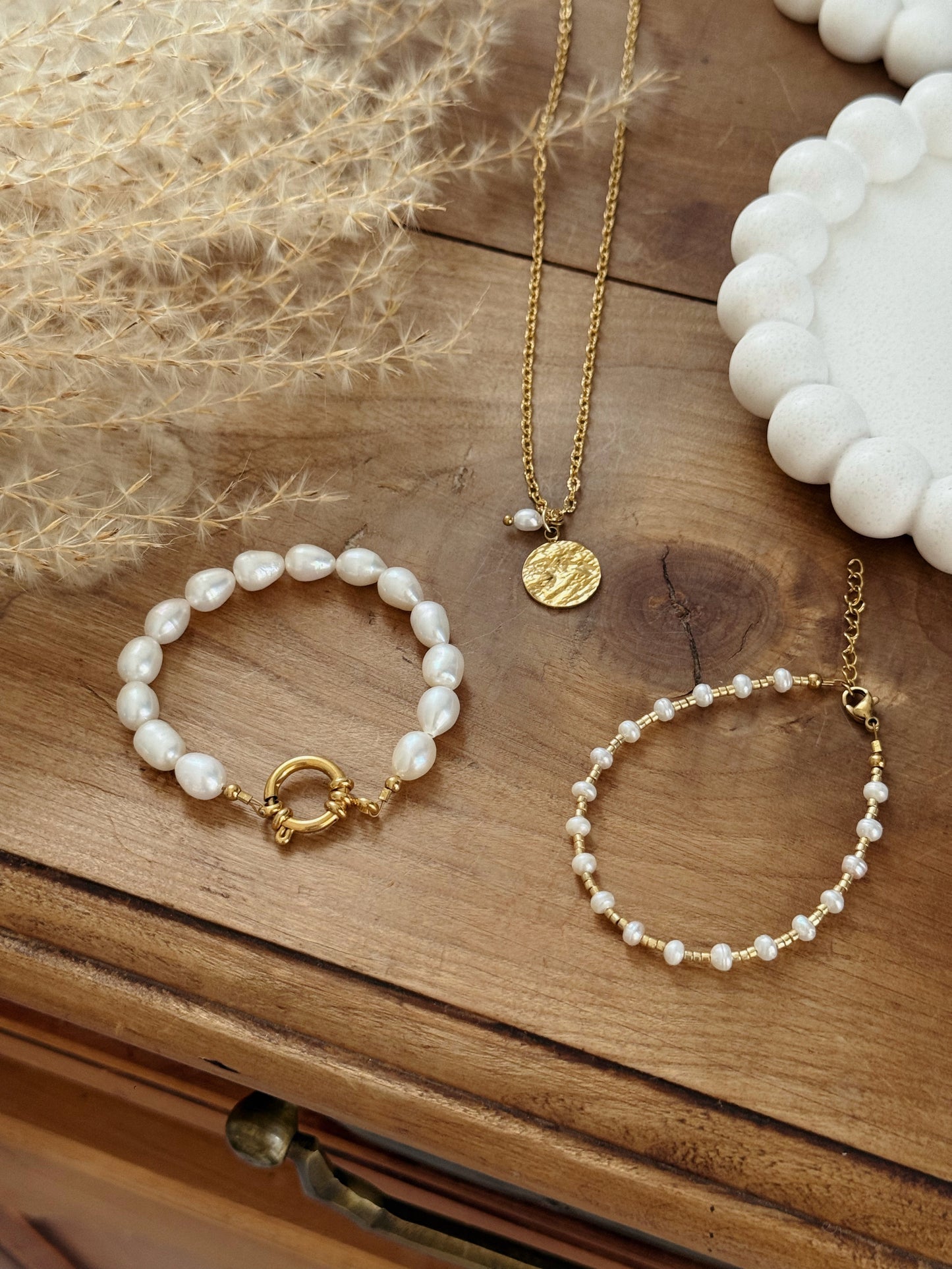 Bracelets perle d'eau douce élégants fait main doré blanc 