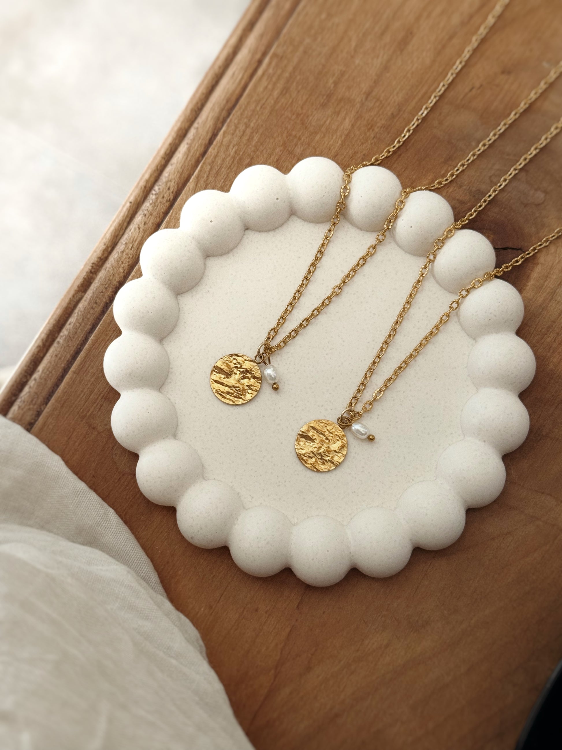 collier pendentif martelé fait main en bretagne normandie boutique