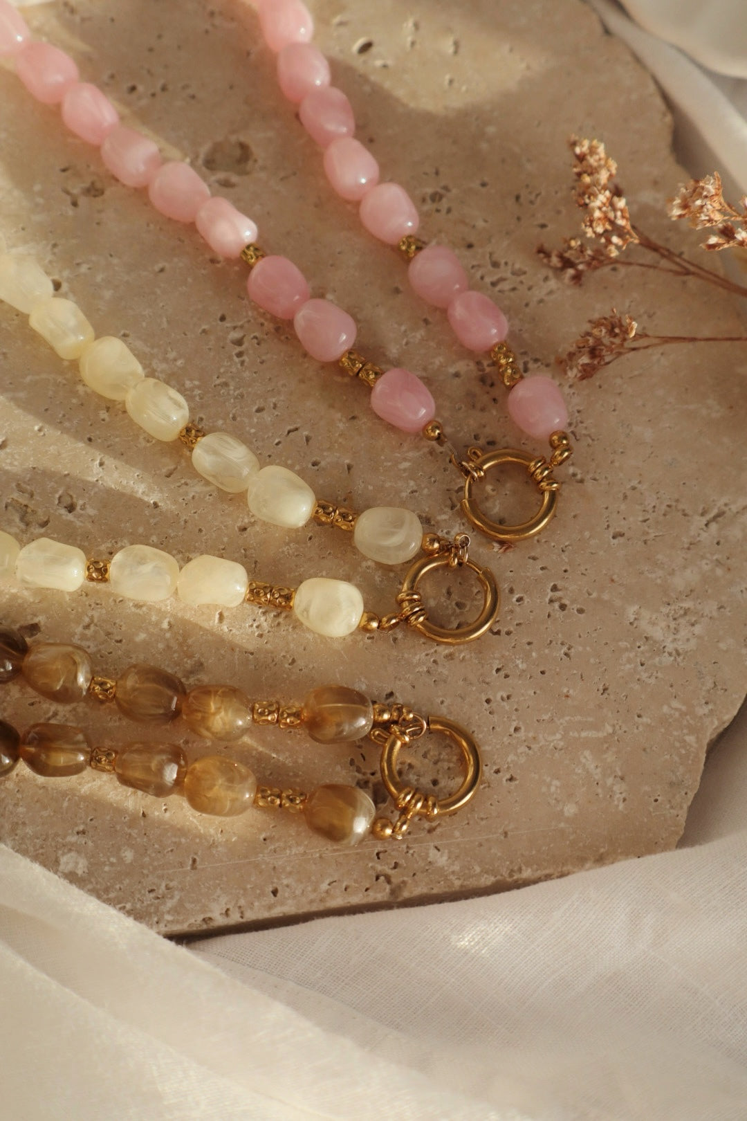 collier fait main printemps perles colorées résine idéale shopping bretagne normandie