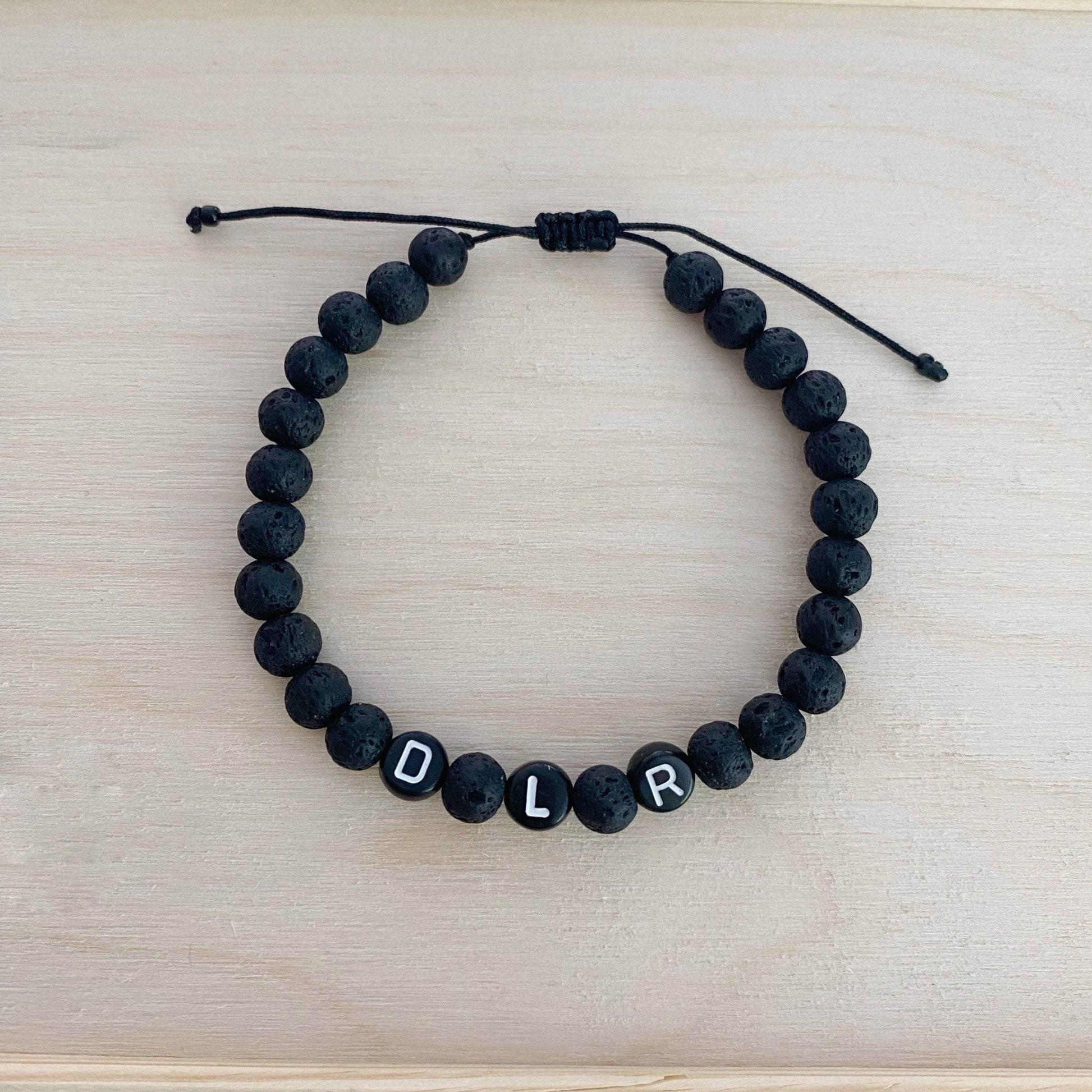 bracelet homme perle de lave personnalisable avec perles lettre 